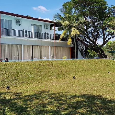 Bed and Breakfast Grand Riverine Kotugoda Exterior foto