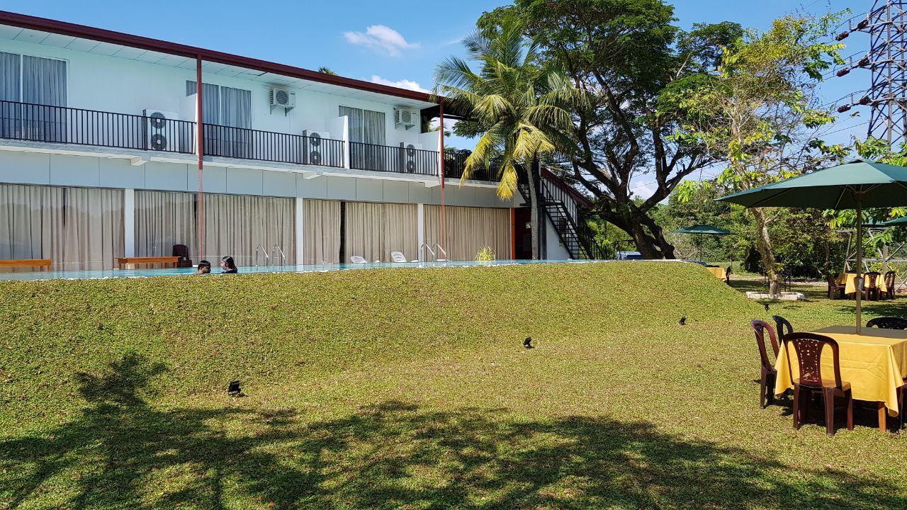 Bed and Breakfast Grand Riverine Kotugoda Exterior foto